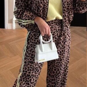 panterprint pak met gele strepen one size dames set